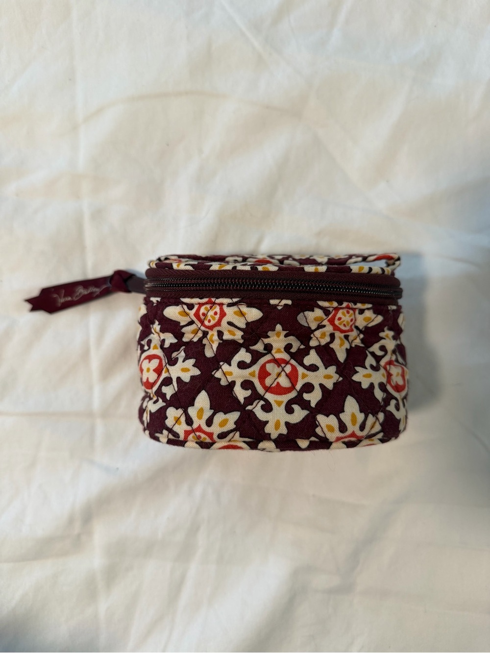 Vera Bradley Quilted Double Zip Cosmetic Makeup Bag Burgundy Floral